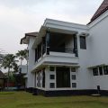 Rumah Dijual Depok 30 M Luas 1772 m2 Semi Furnished