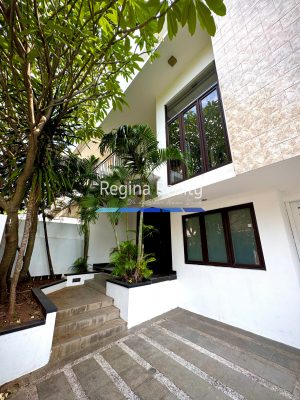 Rumah Pondok Indah Harga 7 M-an Luas 120-an M2 Jual Cepat