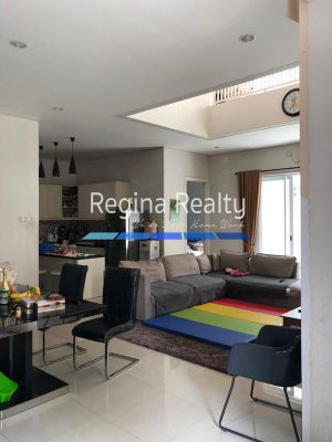 Rumah Dijual BSD City 4 M-an Luas 300-an m2 Full Furnished