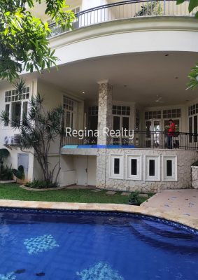 Rumah Disewa Cilandak 70 Juta-an/bulan Luas 650-an m2 Swimming Pool