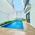 Rumah Dijual Pondok Indah 30 M-an Luas 700-an m2 Swimming Pool