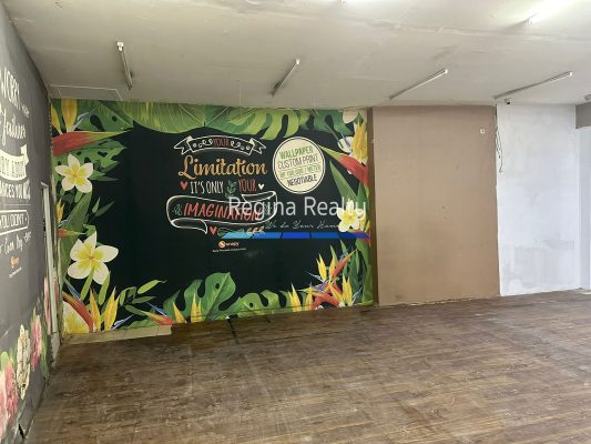Ruang Usaha Disewa Kebayoran Baru 200 Juta-an/tahun Luas 100-an m2