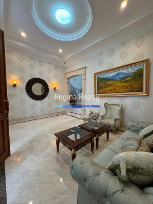 Rumah Disewa Pondok Indah 500 Juta-an/tahun Luas 700-an m2